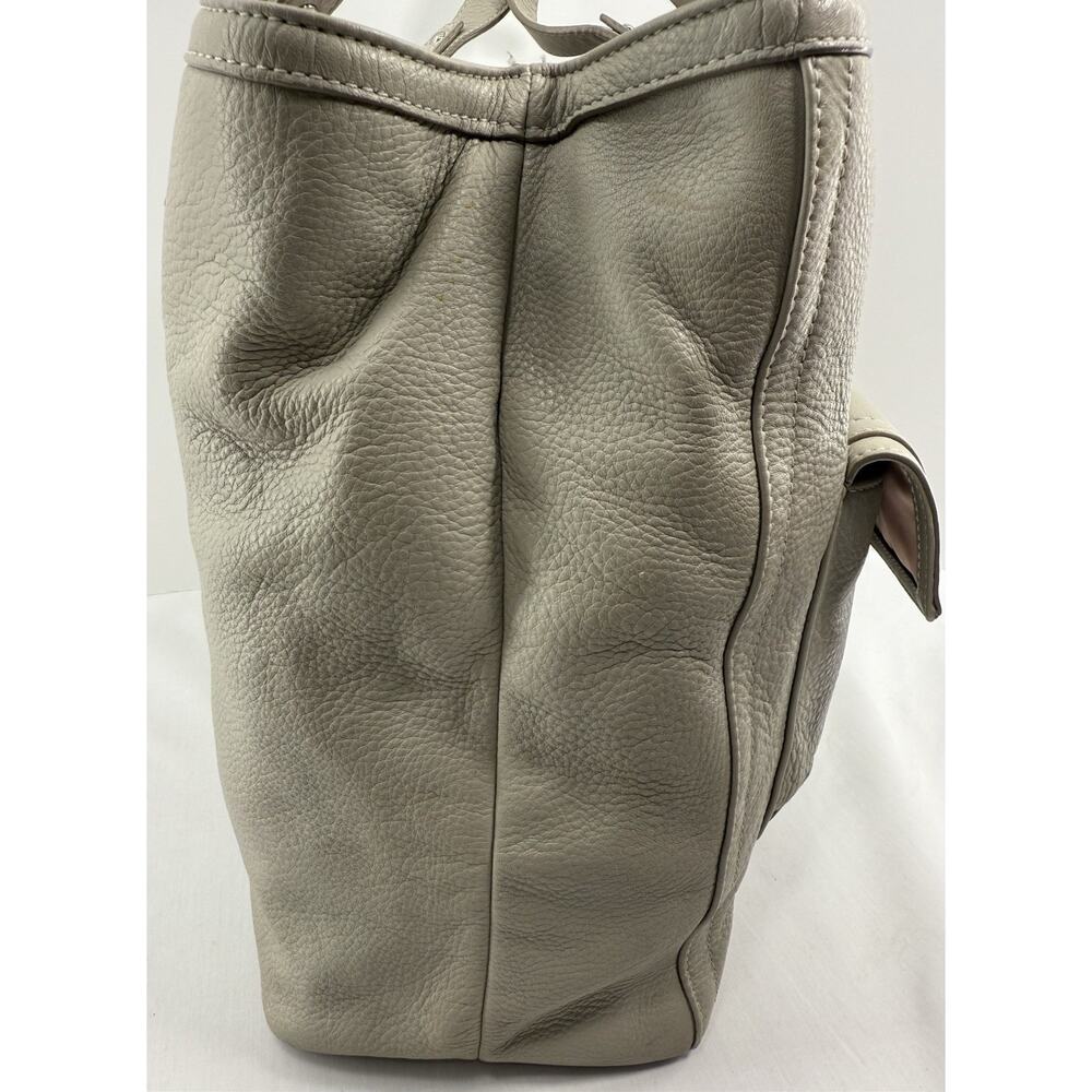 Coach Legacy Tote #19264 Leather Chalk Ivory‎ Pocket Shoulder Bag EUC - Picture 3 of 16